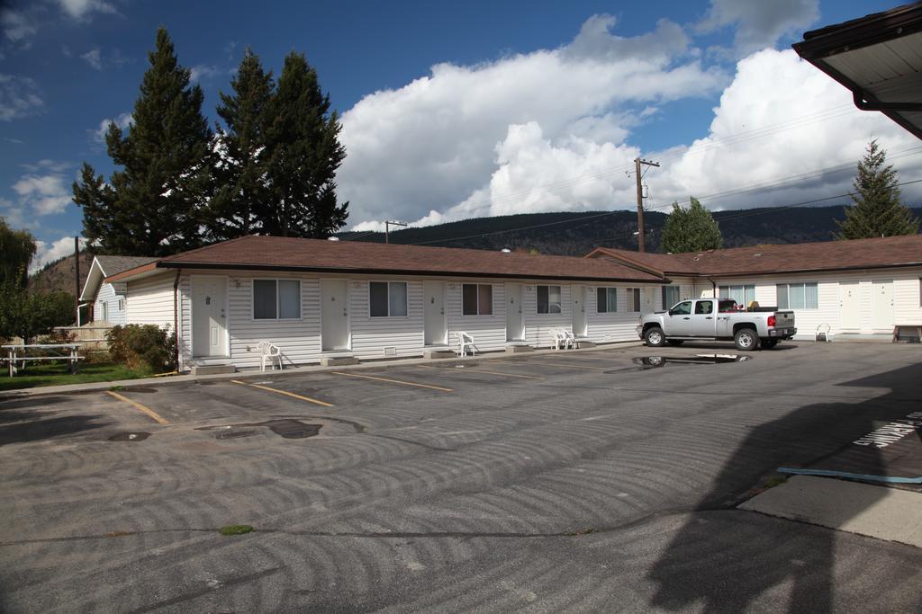 Ranchland Villa Motel Merritt Zewnętrze zdjęcie