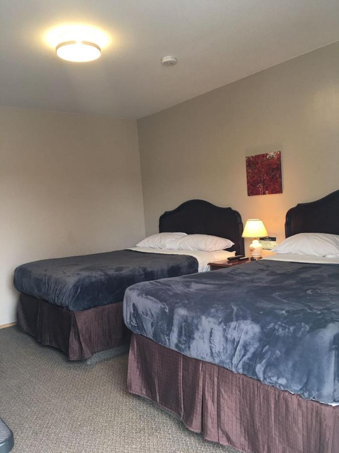 Ranchland Villa Motel Merritt Zewnętrze zdjęcie